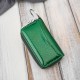 Skórzane etui na klucze zielone lakierowane croco SP-22-CGRN