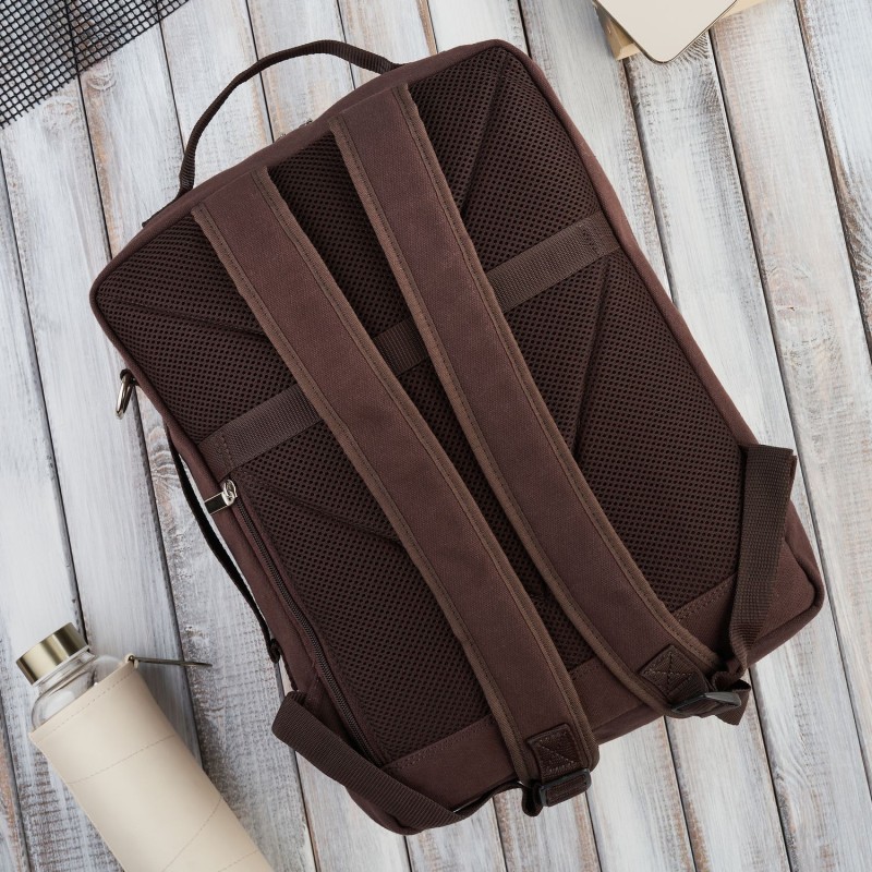 plecak męski na laptopa, mieszczący format a4 brązowy paolo peruzzi t-93-br